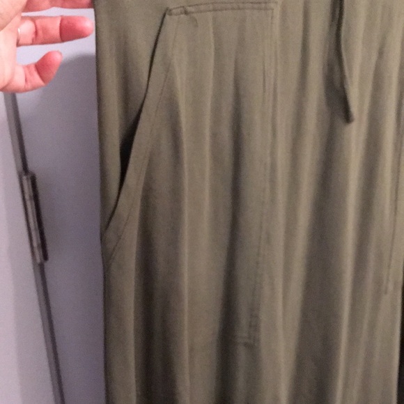 Lotustraders Dress - Picture 6 of 9